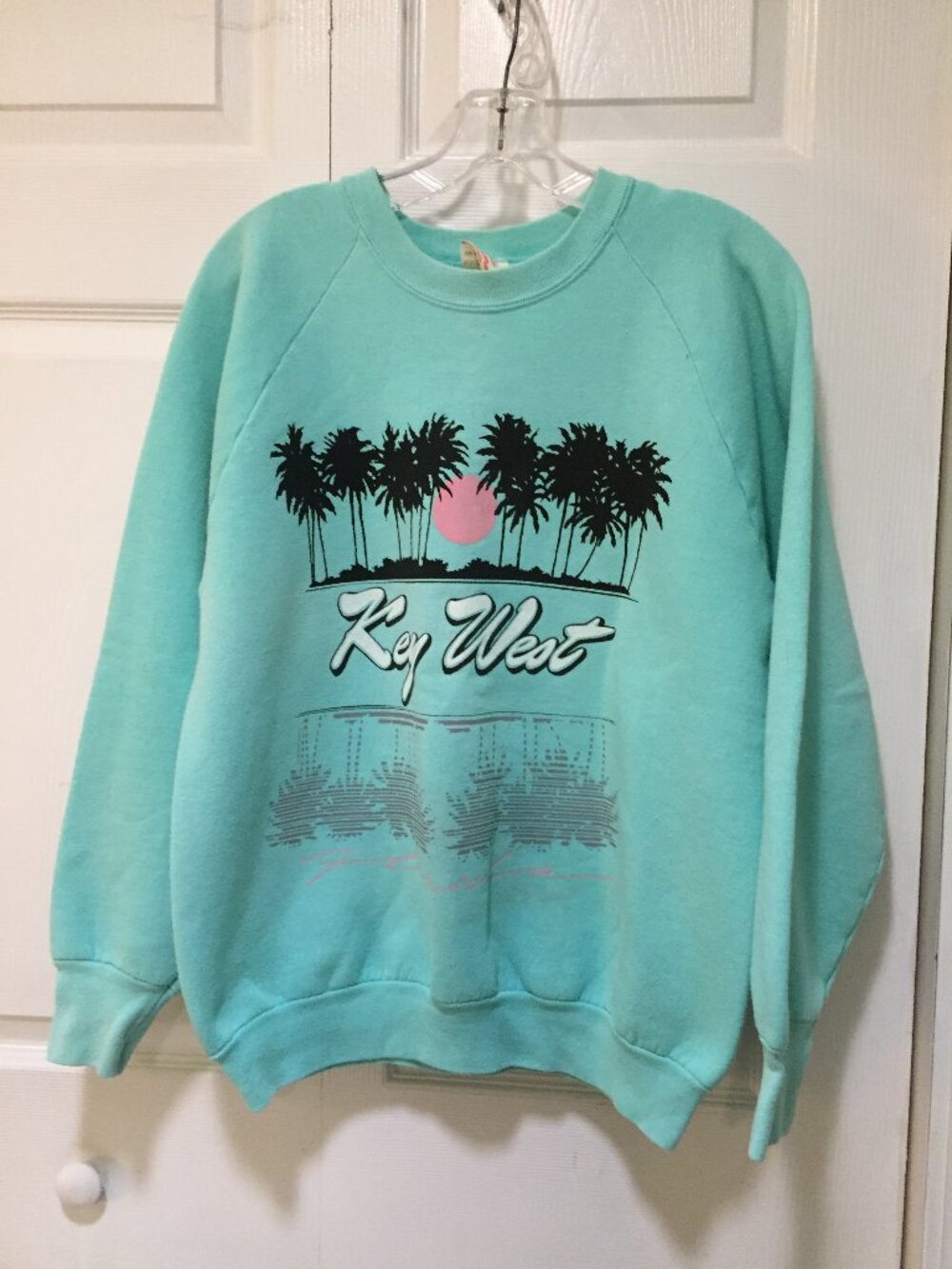 Vintage Key West Florida Sweatshirt Women's Large Graphic Fleece Pullover FOL
